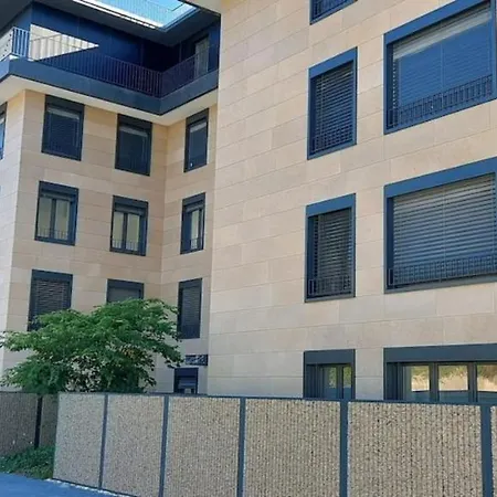 Les Terrasses De Lavaux 1 - De Luxe Avec Vue Panoramique Et Piscine * Puidoux