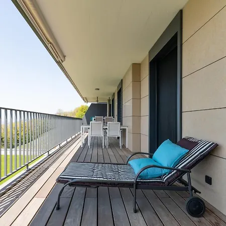Les Terrasses De Lavaux 1 - De Luxe Avec Vue Panoramique Et Piscine Puidoux