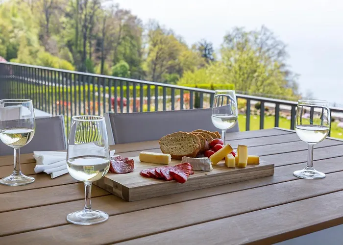 Appartement Les Terrasses De Lavaux 1 - De Luxe Avec Vue Panoramique Et Piscine *