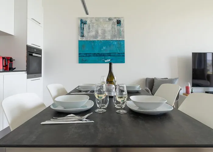 Apartament Les Terrasses De Lavaux 1 - De Luxe Avec Vue Panoramique Et Piscine Puidoux